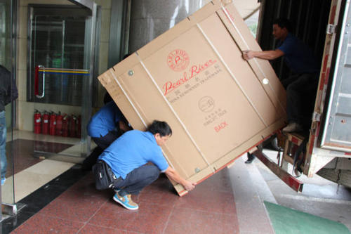 贡觉钢琴贵重工艺品无忧运